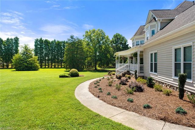 5701 Bunch Road, Oak Ridge, NC 27310