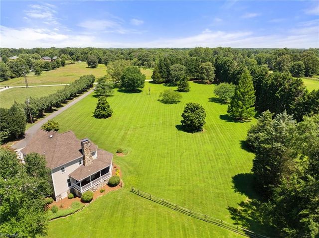 5701 Bunch Road, Oak Ridge, NC 27310