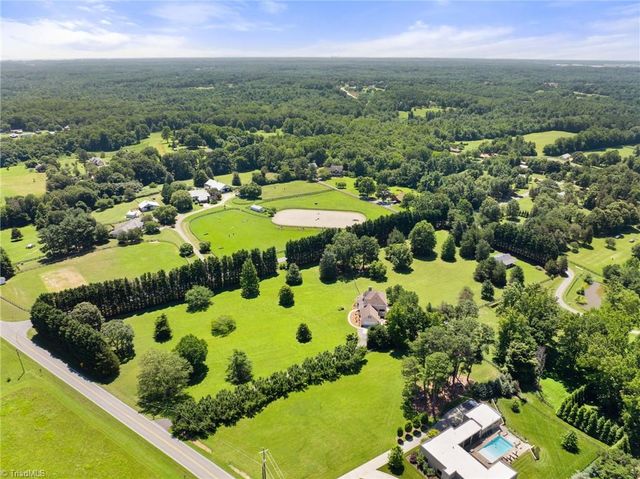 5701 Bunch Road, Oak Ridge, NC 27310