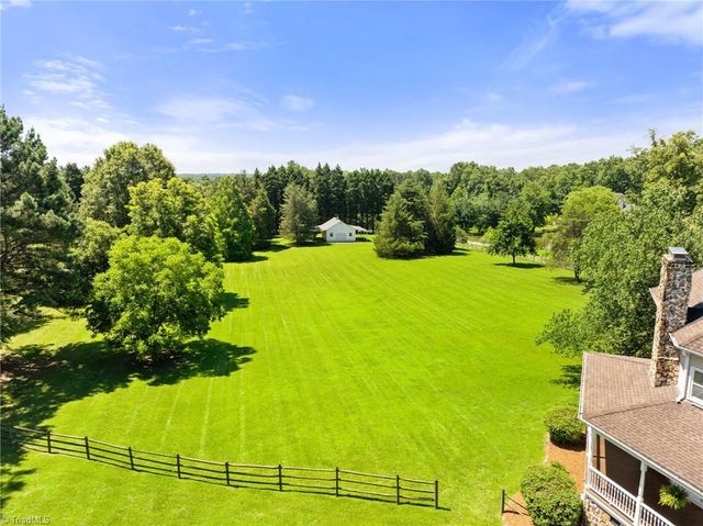 5701 Bunch Road, Oak Ridge, NC 27310