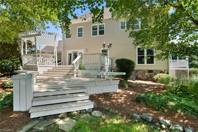 5701 Bunch Road, Oak Ridge, NC 27310