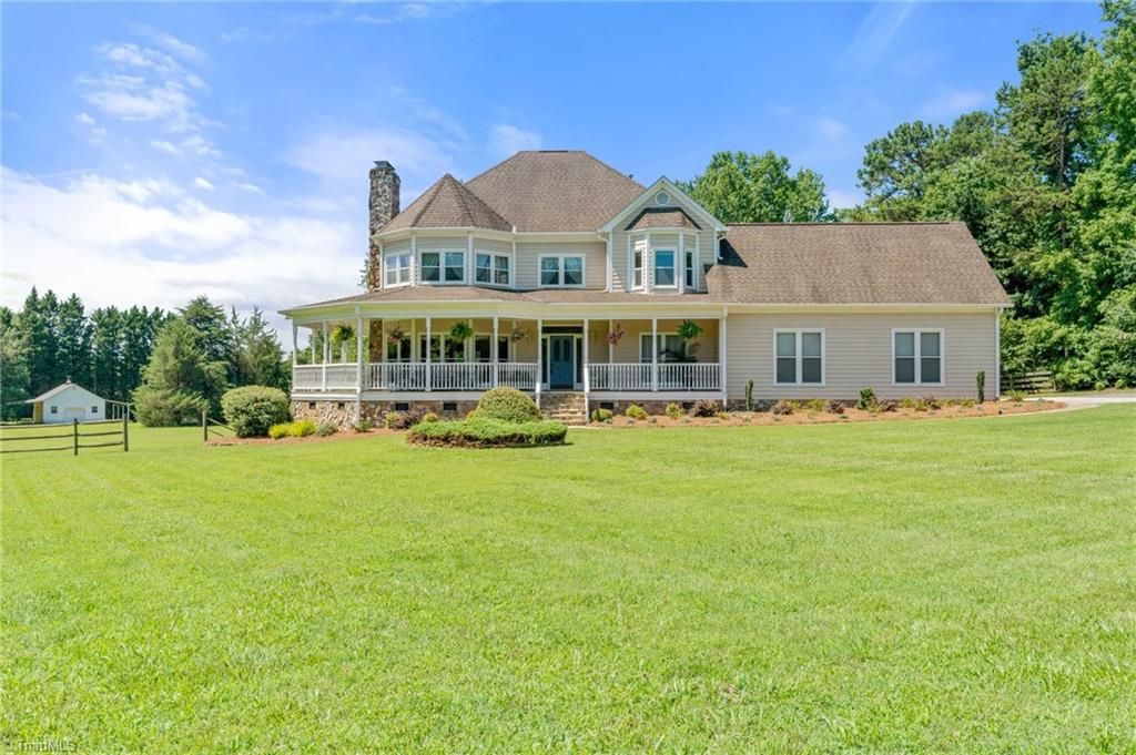 5701 Bunch Road, Oak Ridge, NC 27310