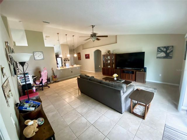 12 SQUADRON PLACE, Palm Coast, FL 32164