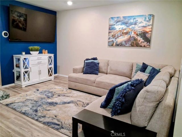 7155 Citrus 303, Fontana, CA 92336