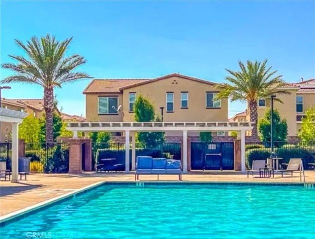 7155 Citrus 303, Fontana, CA 92336