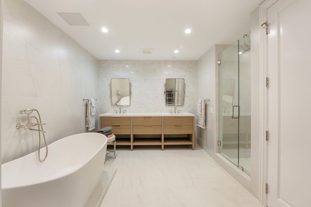 10295 Collins Avenue 2203, Bal Harbour, FL 33154