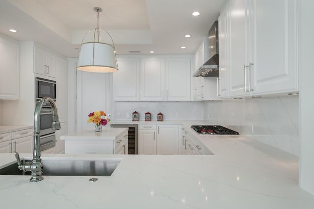 10295 Collins Avenue 2203, Bal Harbour, FL 33154