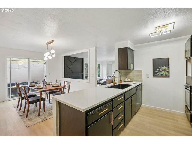 1750 Nw 143rd Ave, Portland, OR 97229