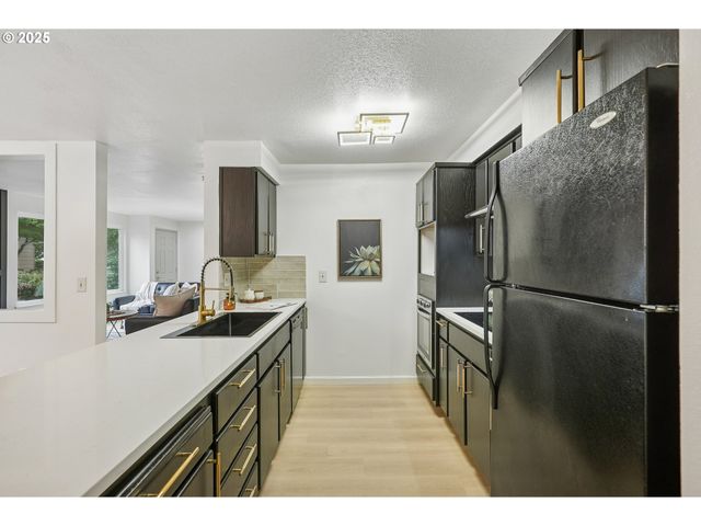 1750 Nw 143rd Ave, Portland, OR 97229