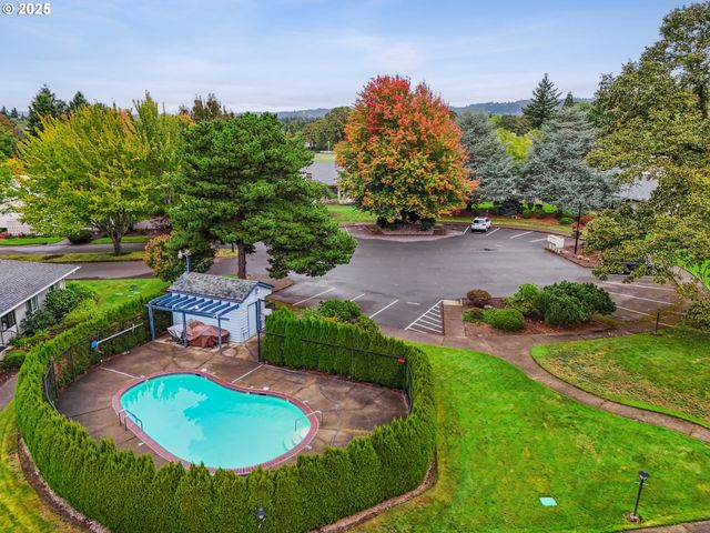 1750 Nw 143rd Ave, Portland, OR 97229