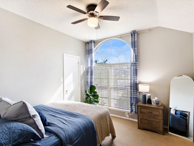 8002 Blue Duck Trail, Arlington, TX 76002
