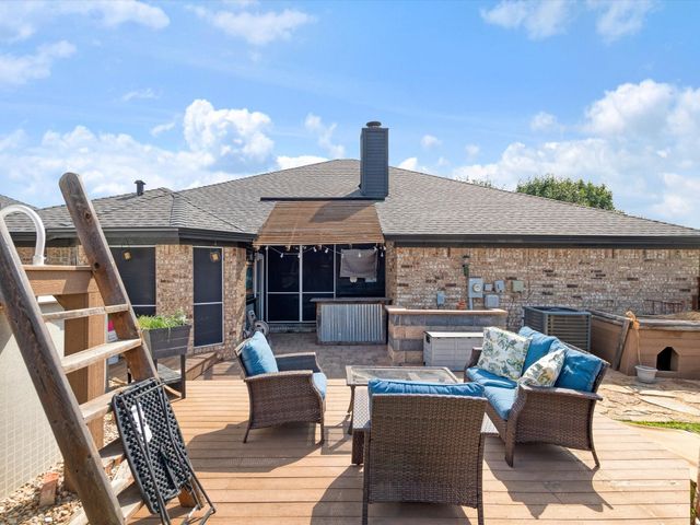 8002 Blue Duck Trail, Arlington, TX 76002