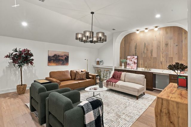 812 N 6th St, Nashville, TN 37207