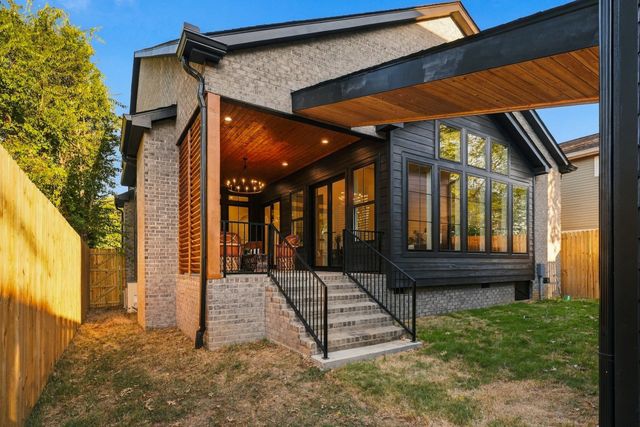 812 N 6th St, Nashville, TN 37207