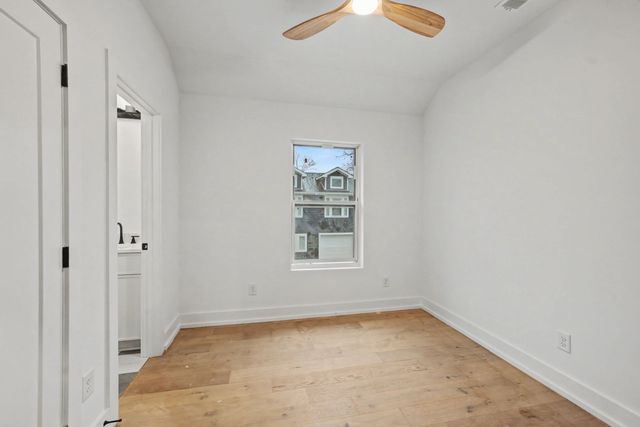 812 N 6th St, Nashville, TN 37207