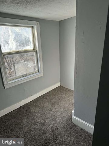 220 NEW ST, Coatesville, PA 19320