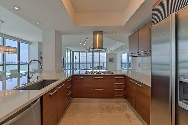 3535 S Ocean Drive 2002, Hollywood, FL 33019