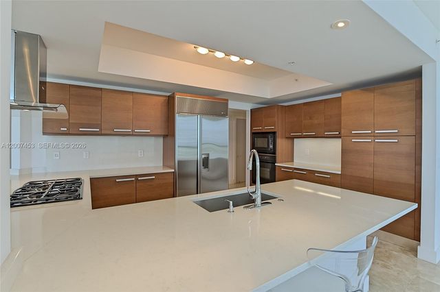 3535 S Ocean Drive 2002, Hollywood, FL 33019