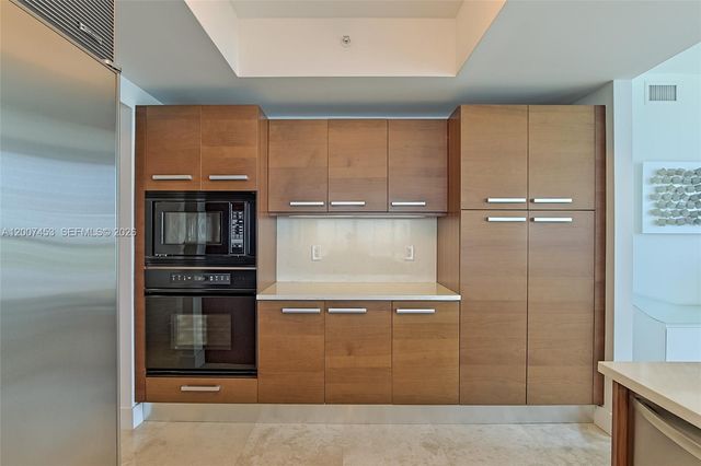3535 S Ocean Drive 2002, Hollywood, FL 33019