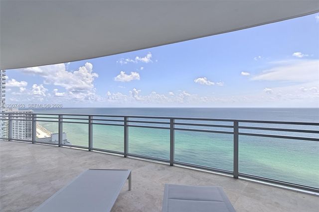 3535 S Ocean Drive 2002, Hollywood, FL 33019