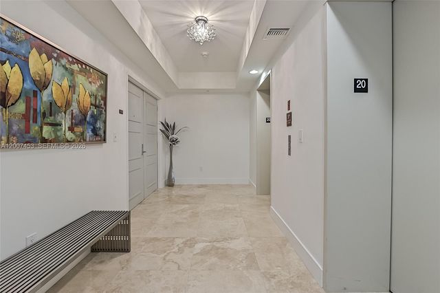 3535 S Ocean Drive 2002, Hollywood, FL 33019