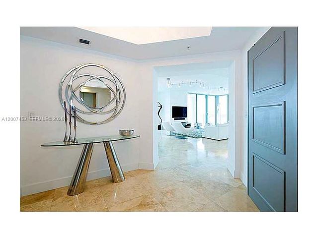 3535 S Ocean Drive 2002, Hollywood, FL 33019