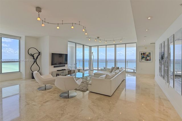3535 S Ocean Drive 2002, Hollywood, FL 33019