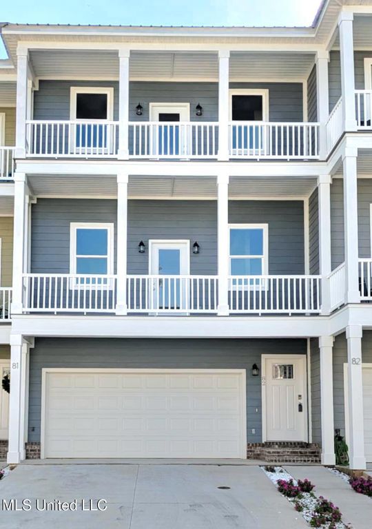 82 Oak Alley Lane, Long Beach, MS 39560