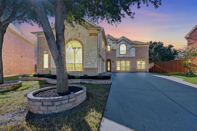2783 Bridgewater Drive, Grand Prairie, TX 75054
