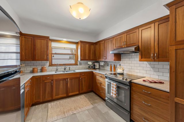 3617 Coolidge Street NE, Saint Anthony, MN 55418