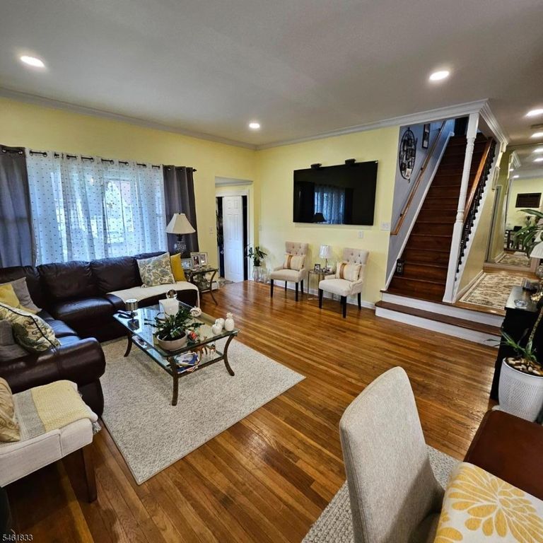 136 Isabelle St, Woodbridge Twp., NJ 08840 — photo 2
