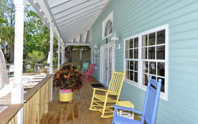 5369 LAKE ARROWHEAD TRAIL 17A, Sarasota, FL 34231