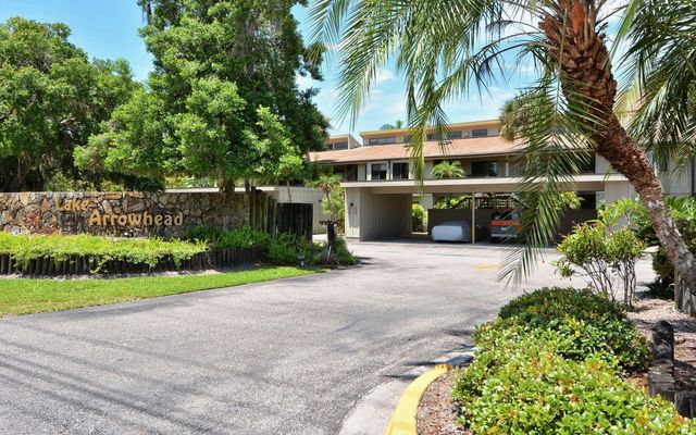 5369 LAKE ARROWHEAD TRAIL 17A, Sarasota, FL 34231