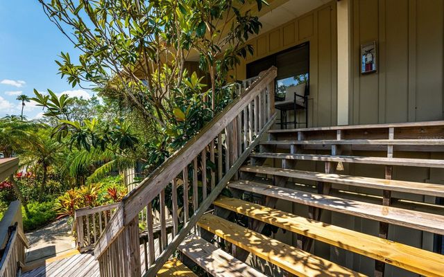 5369 LAKE ARROWHEAD TRAIL 17A, Sarasota, FL 34231