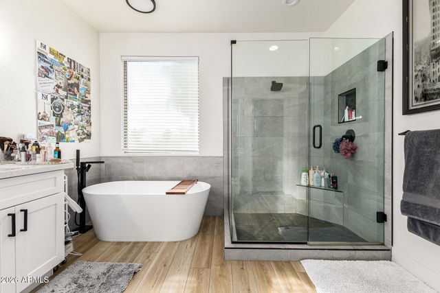 2707 W LAMAR Road, Phoenix, AZ 85017