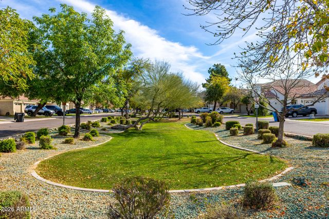 2707 W LAMAR Road, Phoenix, AZ 85017