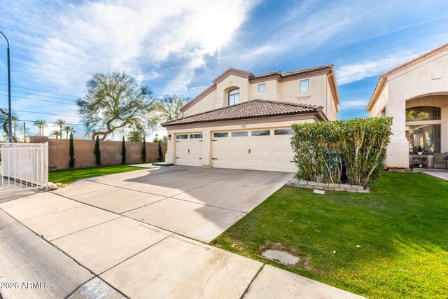 2707 W LAMAR Road, Phoenix, AZ 85017