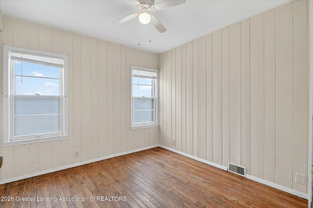 400 W Jefferson Street, Grand Ledge, MI 48837