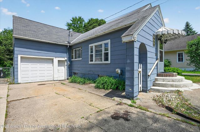400 W Jefferson Street, Grand Ledge, MI 48837