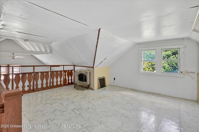 400 W Jefferson Street, Grand Ledge, MI 48837