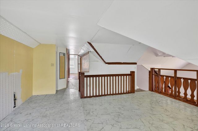 400 W Jefferson Street, Grand Ledge, MI 48837