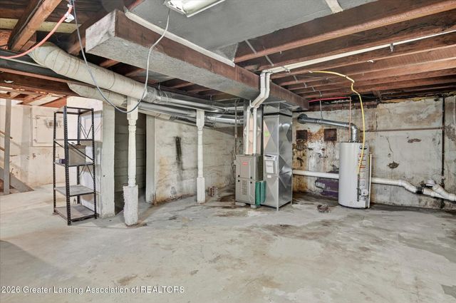 400 W Jefferson Street, Grand Ledge, MI 48837