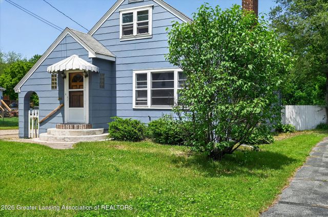 400 W Jefferson Street, Grand Ledge, MI 48837