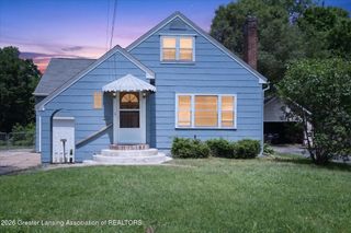 400 W Jefferson Street, Grand Ledge, MI 48837