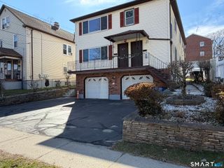 61-63 Newbury Street, Hartford, CT 06114