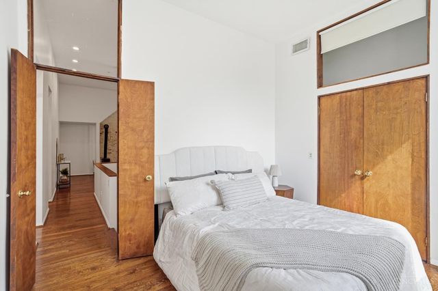 2605 Eden Avenue, Cincinnati, OH 45219