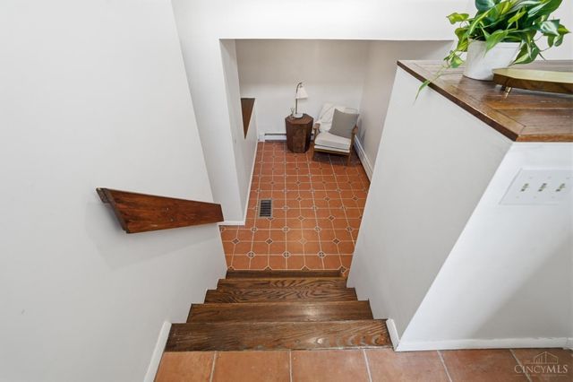 2605 Eden Avenue, Cincinnati, OH 45219