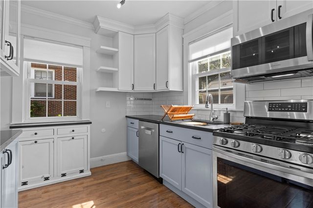 150 Dexterdale Road, Providence, RI 02906