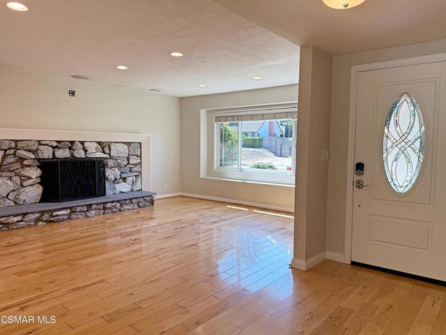 2257 Hood Drive, Thousand Oaks, CA 91362