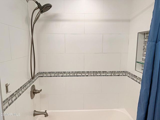 2257 Hood Drive, Thousand Oaks, CA 91362